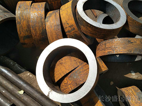 大口徑厚壁無縫鋼管切割 大口徑厚壁無縫鋼管切割